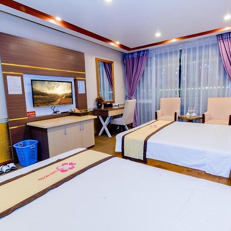 Hoa Dao Hotel Hòa Bình Esterno foto