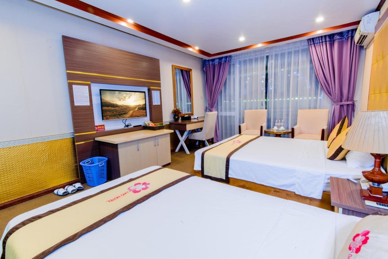 Hoa Dao Hotel Hòa Bình Esterno foto