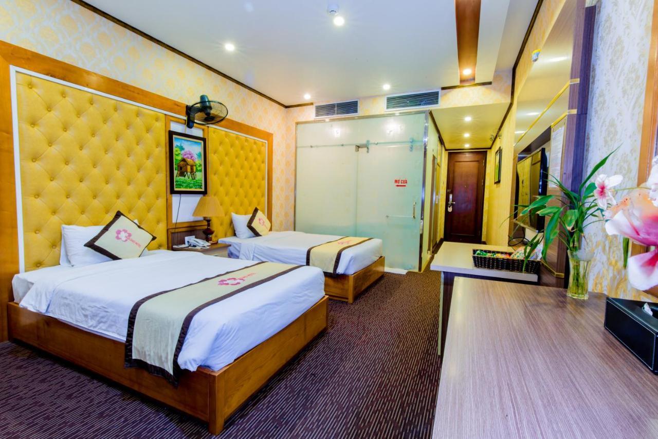 Hoa Dao Hotel Hòa Bình Esterno foto