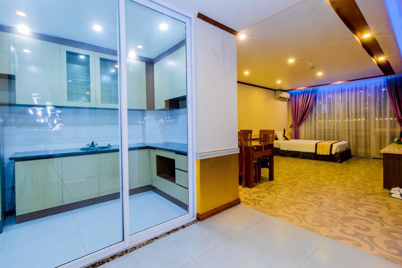 Hoa Dao Hotel Hòa Bình Esterno foto