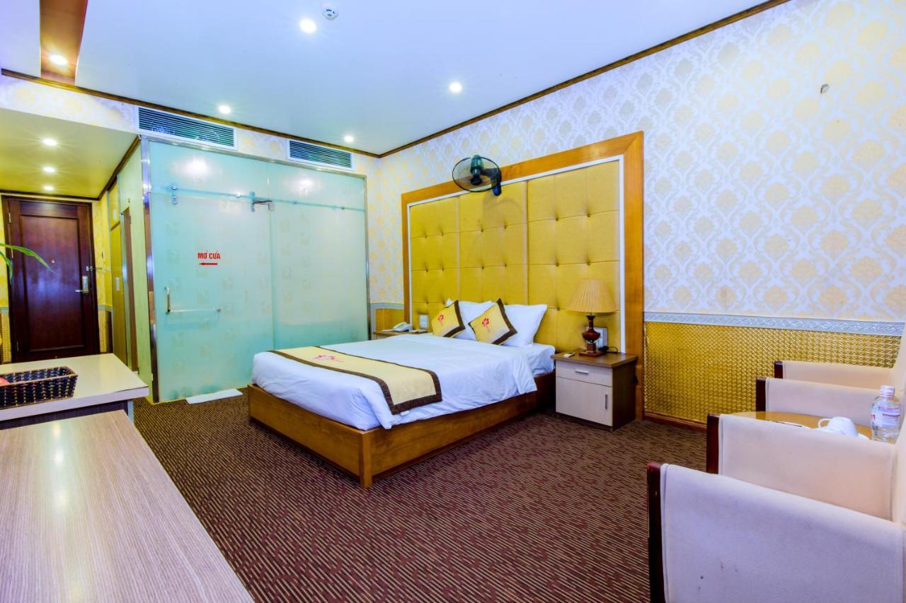 Hoa Dao Hotel Hòa Bình Esterno foto