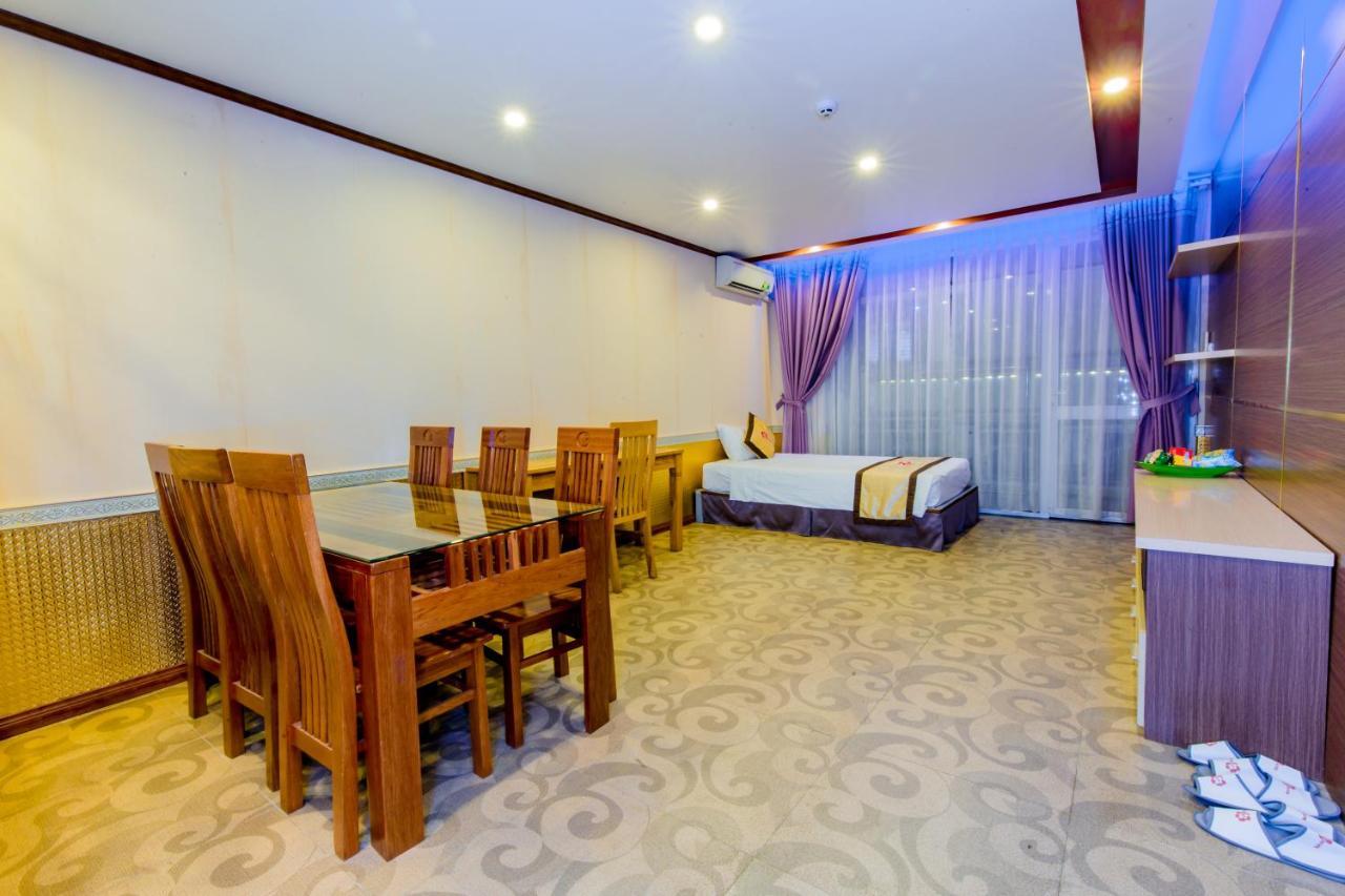 Hoa Dao Hotel Hòa Bình Esterno foto