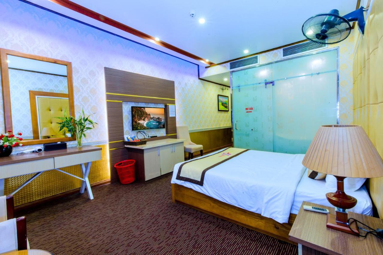 Hoa Dao Hotel Hòa Bình Esterno foto