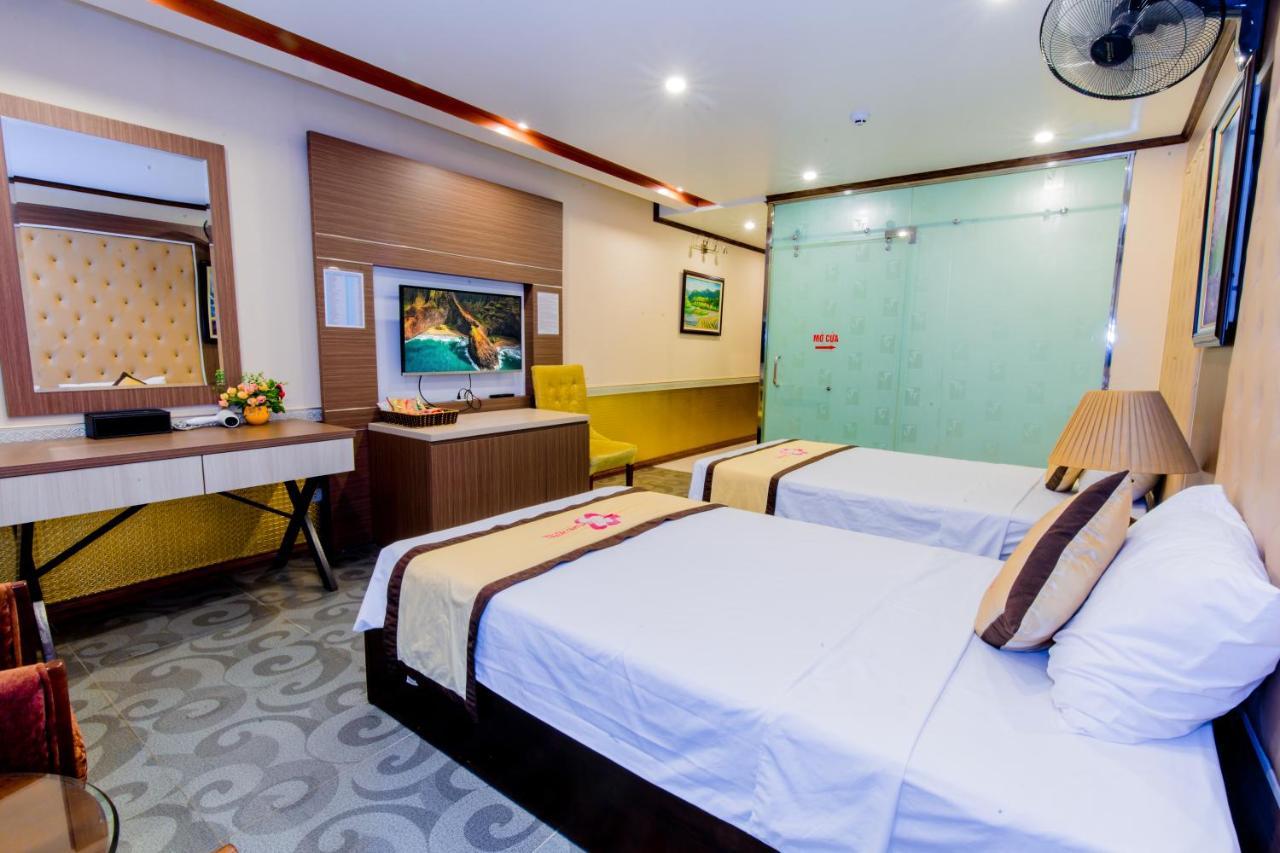 Hoa Dao Hotel Hòa Bình Esterno foto